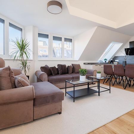 Symphony Apartments 40 - Modern Loft With Terrace And Grill In Central Location Wien Exteriör bild